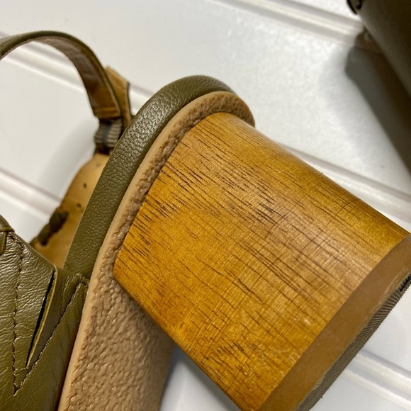 Jack Rodgers | “Sloan” Slingback Heels size 7 - Picture 4 of 5